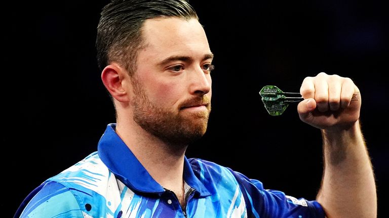 Luke Humphries está de volta ao No 2 no ranking mundial