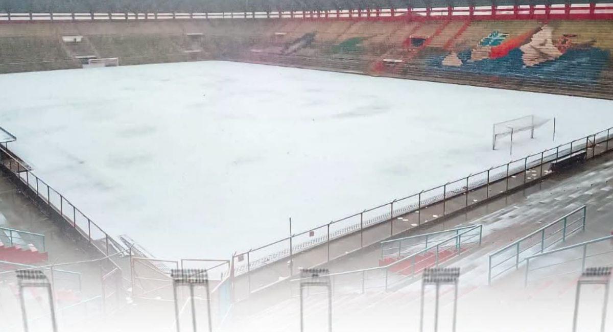 La imagen del campo completamente congelado en Potosí se viralizó en redes. Foto: Twitter Capturas RRSS.